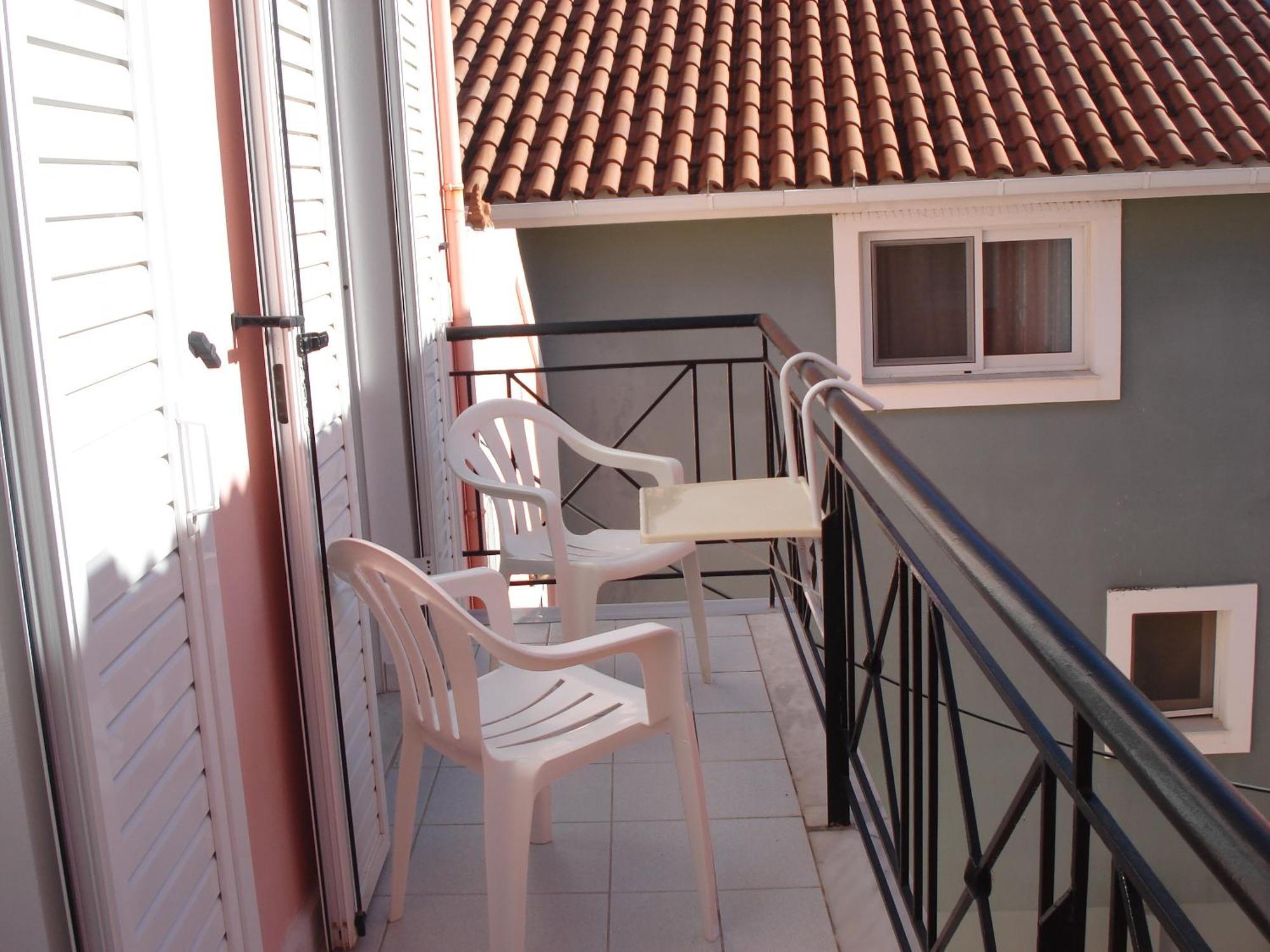 Mema'S Apartment Agia Efimia Phòng bức ảnh